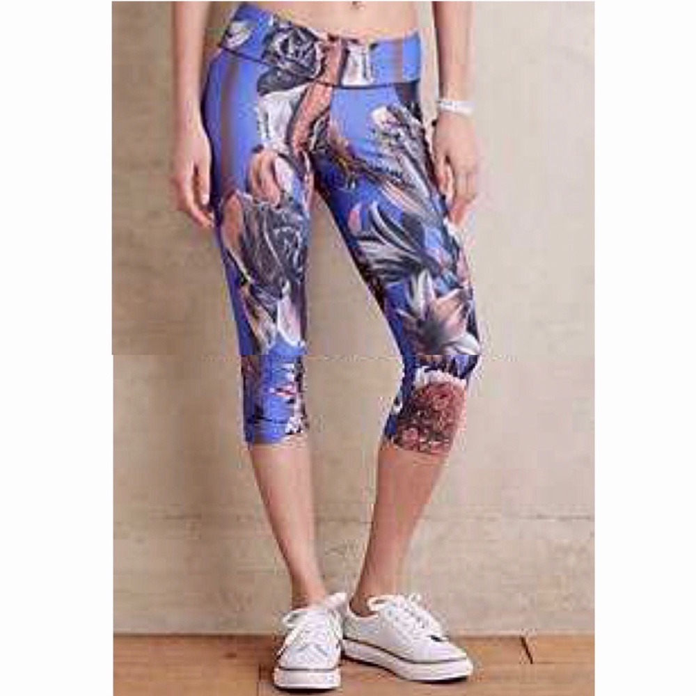 NUX Botanical Crops Sz M NWOT